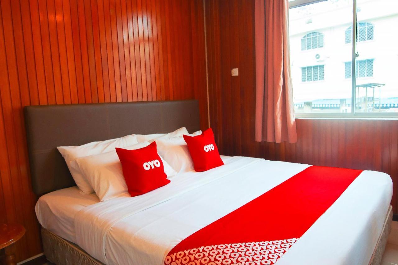 Oyo 89577 Kristal Hotel Keningau Exterior foto